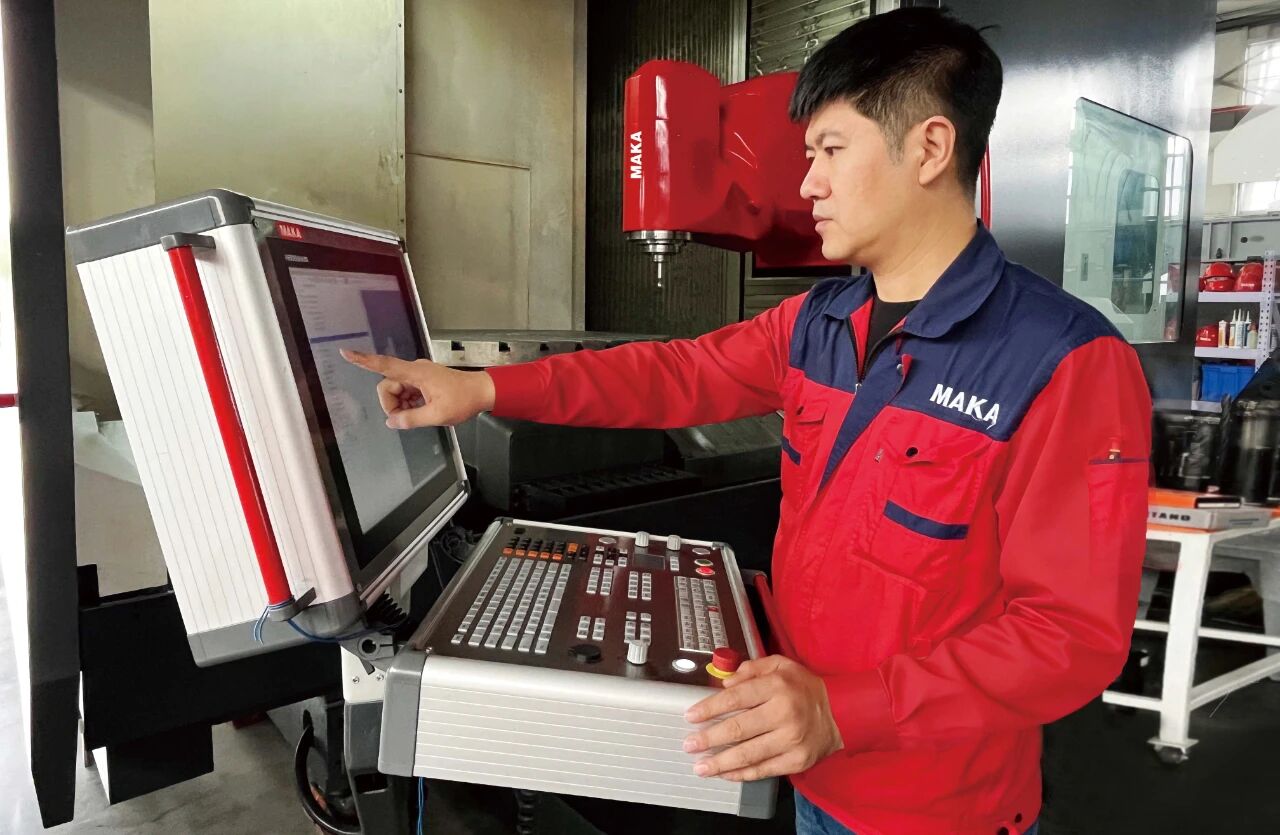 MAKA喜报 | 祝贺李宏业班长荣获“2025年沈阳五一劳动奖章